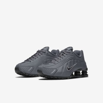 Nike Shox R4 - Nagyobb Gyerek Utcai Cipő - Sötét Szürke/Metal Titán/Fekete